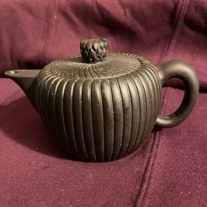 Vintage Chinese teapot!!